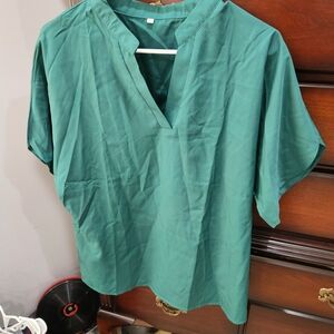 Elegant Green Women's Top